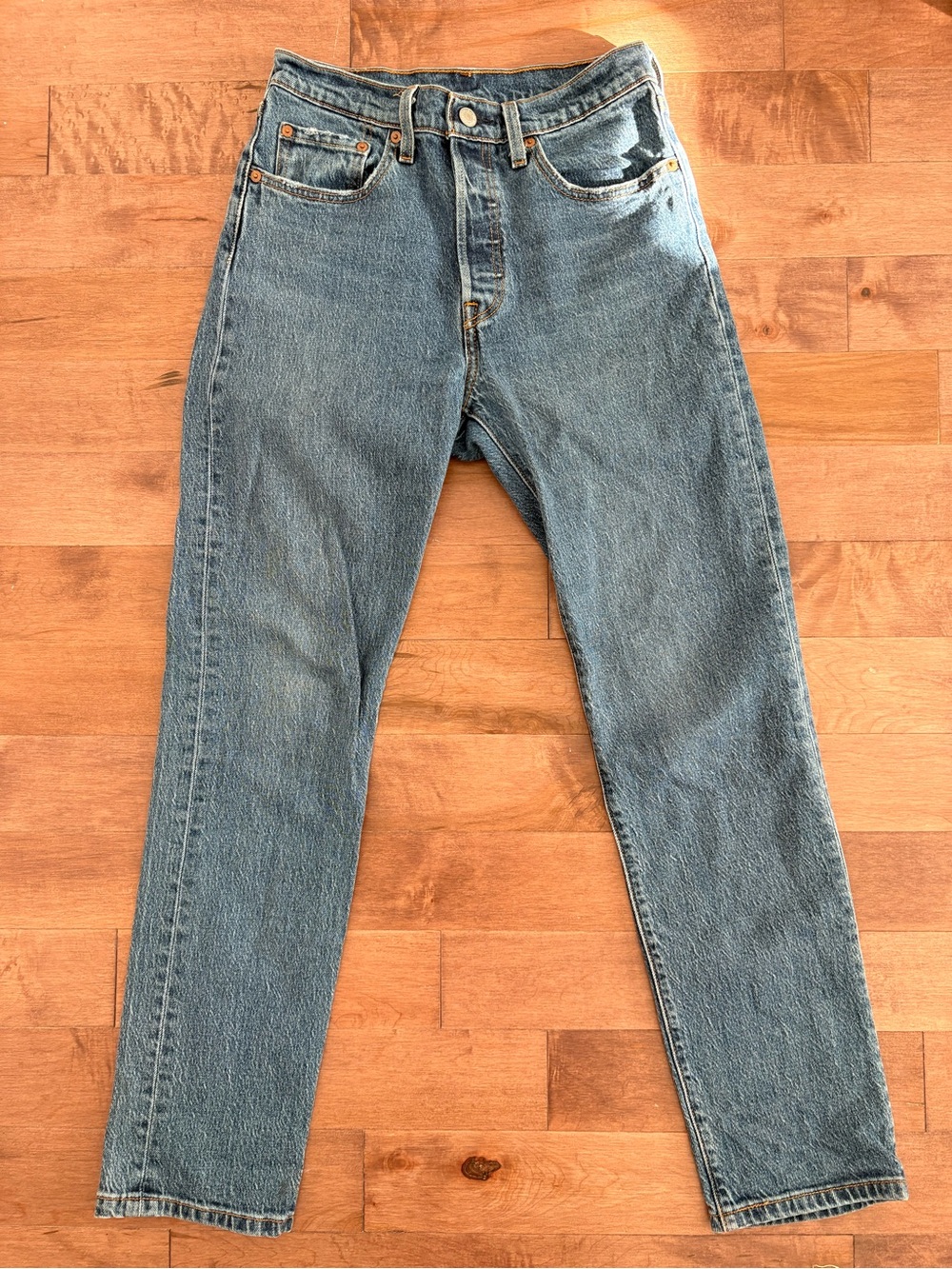 Levi’s 501 Original Fit Jeans Women’s W26 L30 Medium Blue Straight Leg